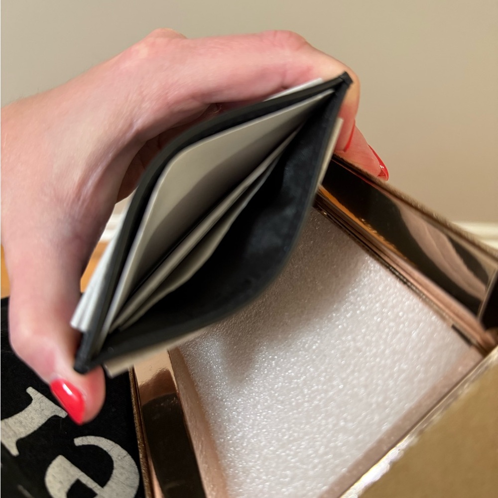 Kate Spade Black Sparkle Card Holder - NWT - Picture 3 of 5